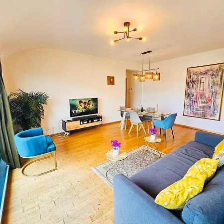 Relax In A Stunning Penthouse With Terrace&parking Luxemburg
